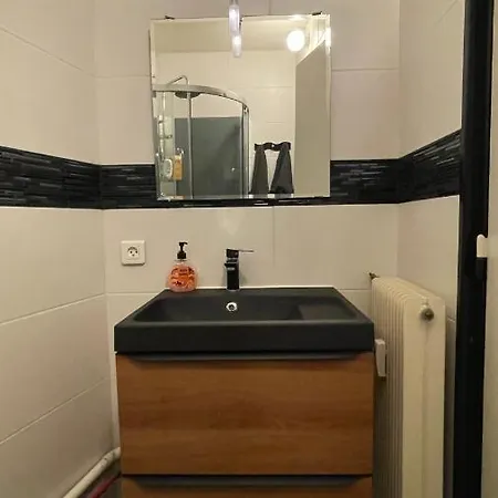 Apartment Grand Proche Du Centre *